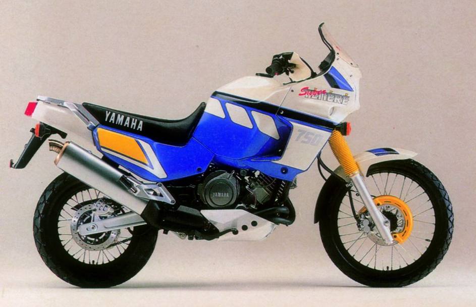 La Yamaha 750 Super Tener del 1989 nella colorazione alternativa. Club Tenere Italia